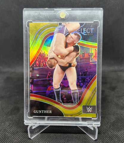Gunther 2022 WWE Panini Select Prizm Ringside Gold 8/10 SP